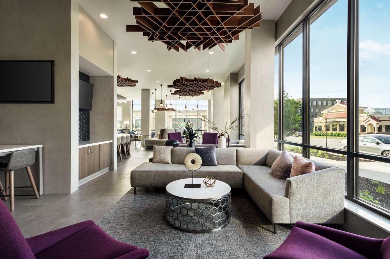 Home2 Suites By Hilton Minneapolis University Area Εξωτερικό φωτογραφία