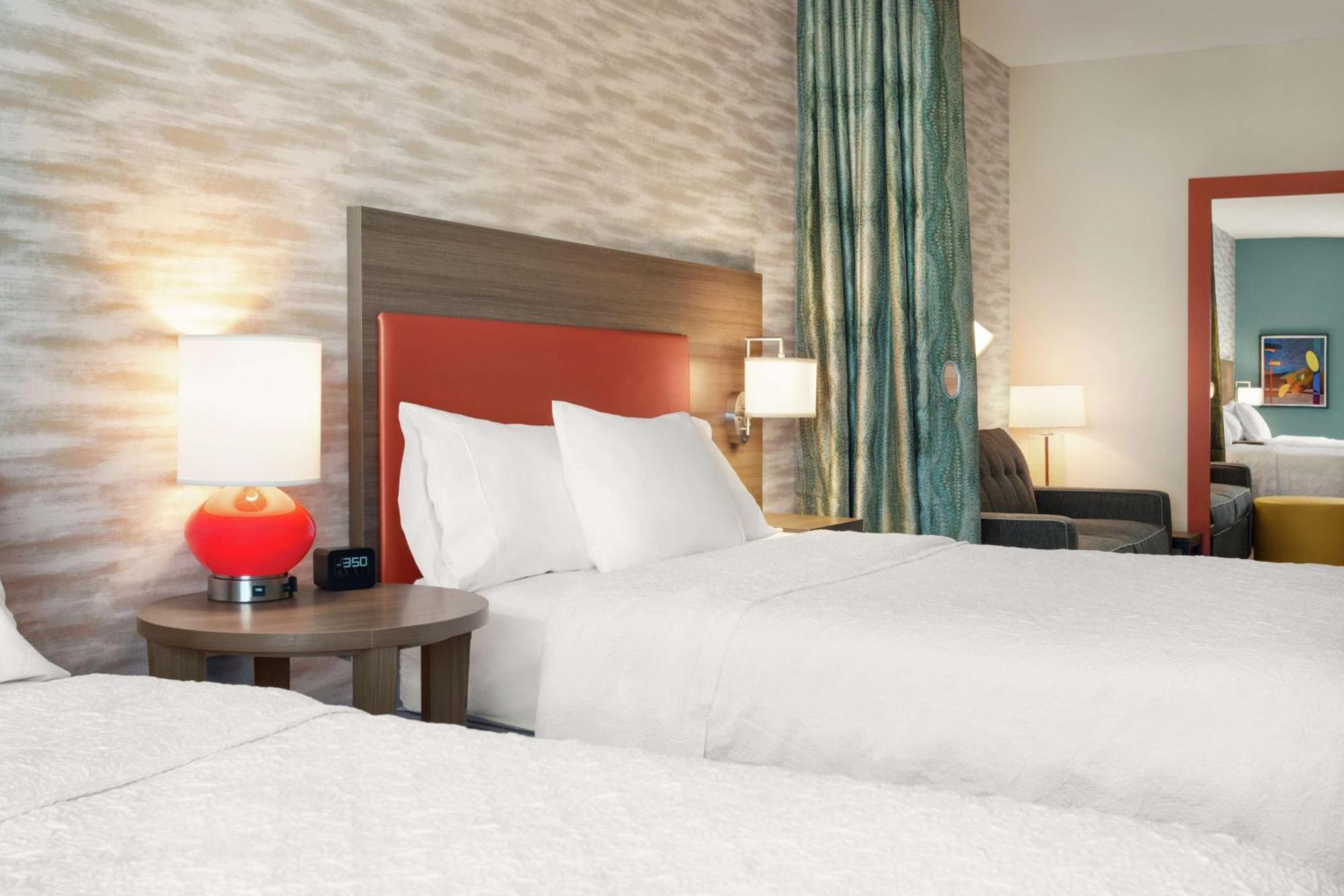 Home2 Suites By Hilton Minneapolis University Area Εξωτερικό φωτογραφία